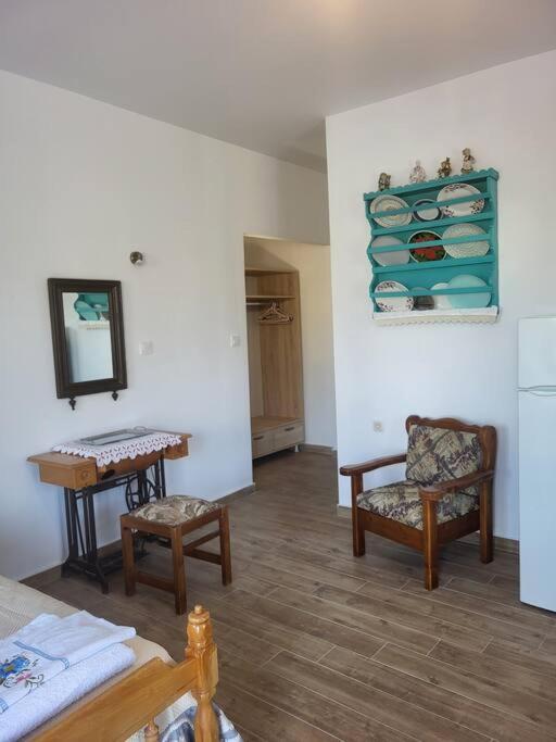 Greek Memories Boutique Studio Фалираки Экстерьер фото