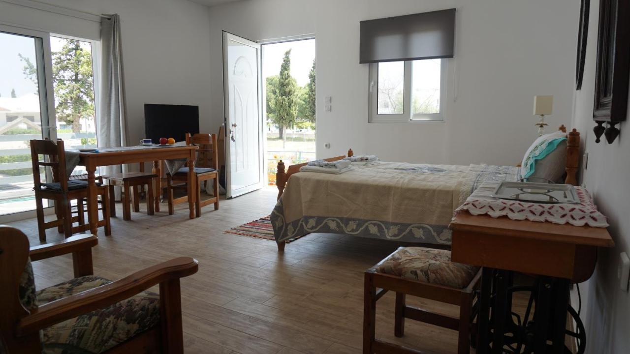 Greek Memories Boutique Studio Фалираки Экстерьер фото